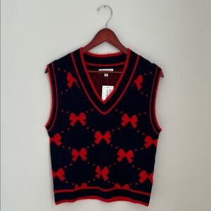 THML Veronica Bow Pattern V-Neck Sweater Vest Navy and Red NWT Size S